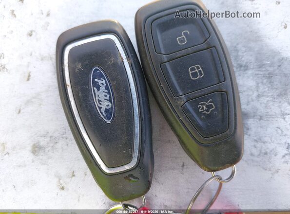 1FADP3L94HL304084 2017 FORD FOCUS ST Черный Вид панели приборов