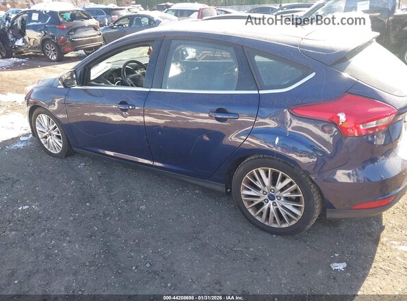 1FADP3N28GL259827 2016 FORD FOCUS Синий Вид спереди