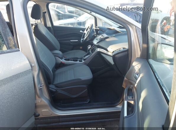 1FADP5AU0GL100254 2016 FORD C-MAX HYBRID Желто-коричневый Вид салона спереди