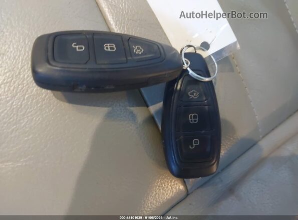 1FADP5BU8GL117141 2016 FORD C-MAX HYBRID Белый Вид панели приборов