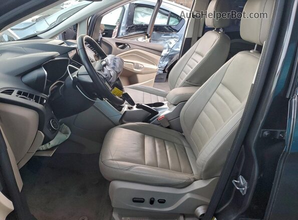1FADP5CU1GL112085 2016 FORD C-MAX Серый Вид салона спереди