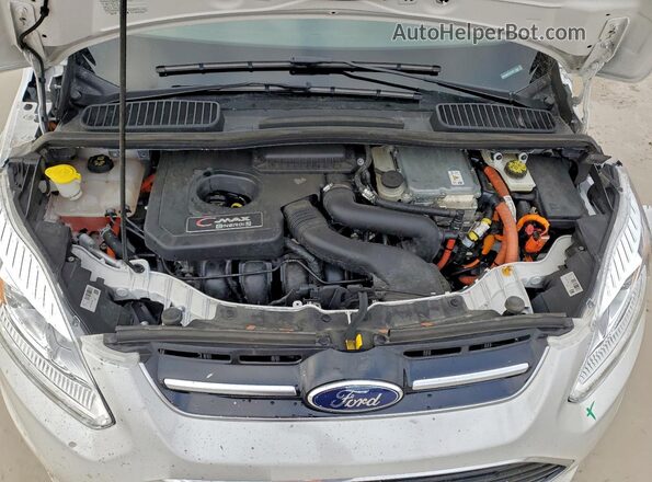 1FADP5EU9HL107957 2017 FORD C-MAX White Widok wnętrza z tyłu
