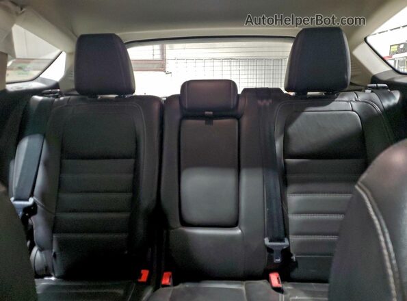 1FADP5FU7HL101377 2017 FORD C-MAX Белый Вид задних сидений