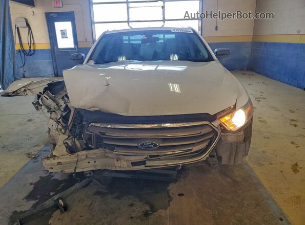1FAHP2D87KG105449 2019 FORD TAURUS Белый Вид спереди