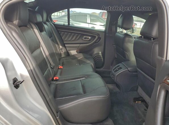 1FAHP2F80HG120980 2017 FORD TAURUS Silver Widok tylnych siedzeń
