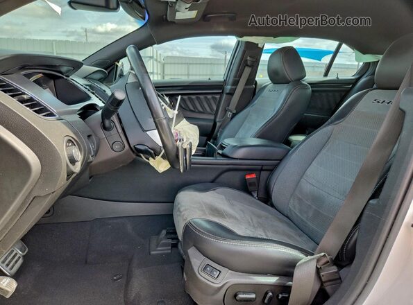 1FAHP2KT2KG107097 2019 FORD TAURUS White Vista interior delantera