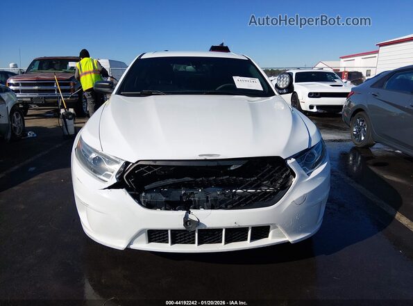 1FAHP2L81HG100290 2017 FORD POLICE INTERCEPTOR Белый Вид щитка приборов