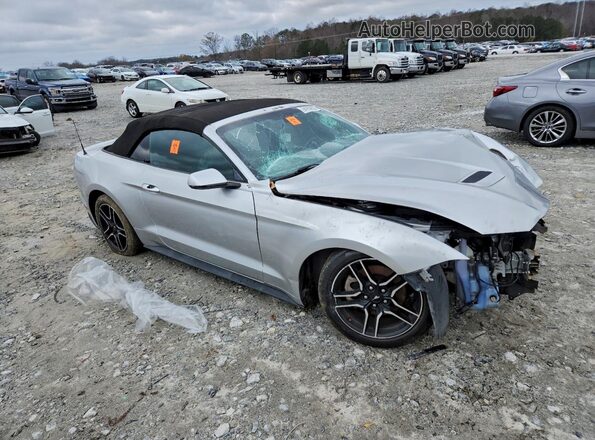 1FATP8UH2J5124093 2018 FORD MUSTANG Серебряный Передняя правая четверть