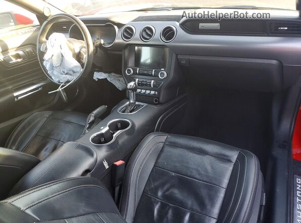 1FATP8UH9K5159876 2019 FORD MUSTANG Красный Вид панели приборов