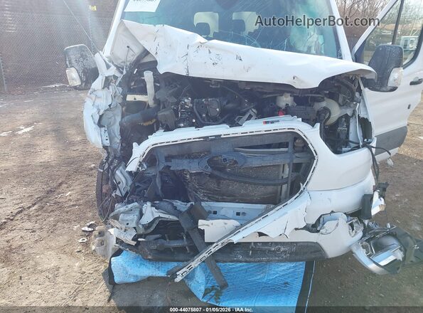 1FBAX2C80MKA31826 2021 FORD PASSENGER White Widok z tyłu