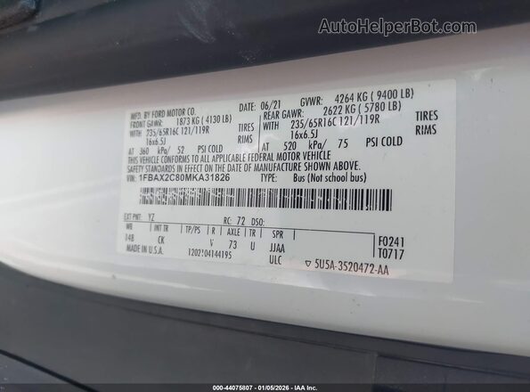1FBAX2C80MKA31826 2021 FORD PASSENGER White Widok komory silnika