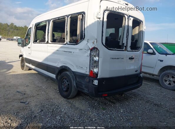 1FBAX2C83RKA42567 2024 FORD PASSENGER Белый Задняя левая четверть