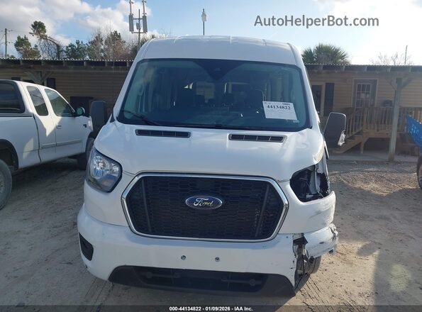 1FBAX2C83RKA42567 2024 FORD PASSENGER Белый Вид щитка приборов
