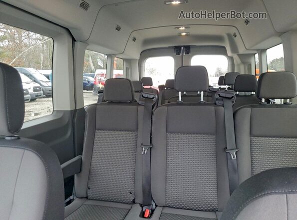 1FBAX2C89TKA20337 2026 FORD TRANSIT White Widok tylnych siedzeń
