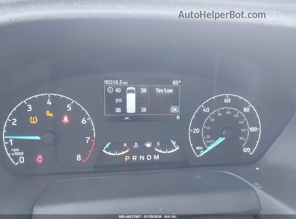 1FBAX2C8XMKA64672 2021 FORD PASSENGER Белый Вид задних сидений
