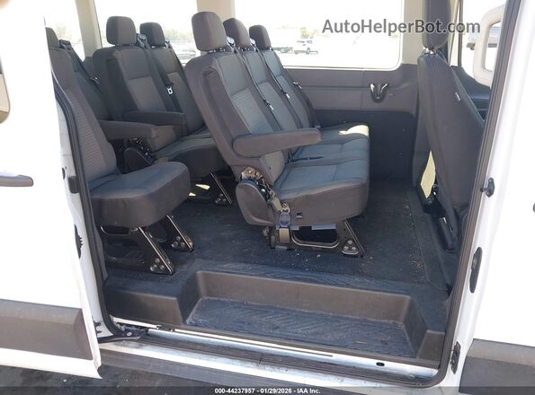 1FBAX2C8XMKA64672 2021 FORD PASSENGER Белый Вид наклейки с VIN-кодом