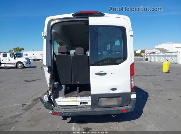 1FBAX2C8XMKA64672 2021 FORD PASSENGER Белый 