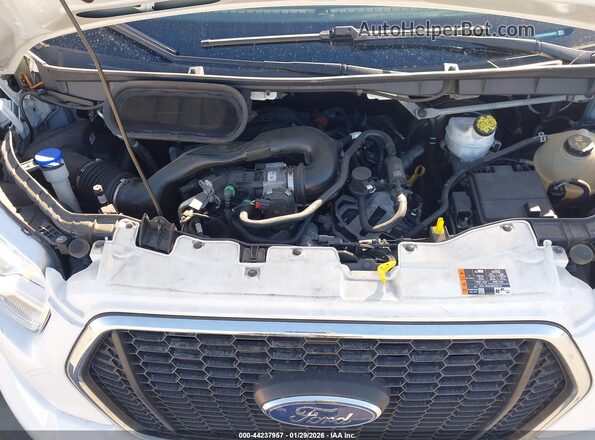 1FBAX2C8XMKA64672 2021 FORD PASSENGER Белый Вид сзади