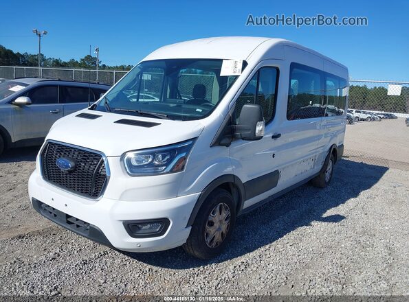 1FBAX2C8XPKA53997 2023 FORD PASSENGER White Передня ліва чверть