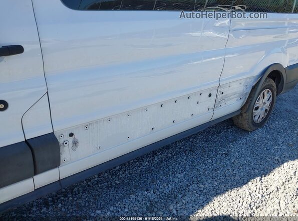 1FBAX2C8XPKA53997 2023 FORD PASSENGER White Вид спереду