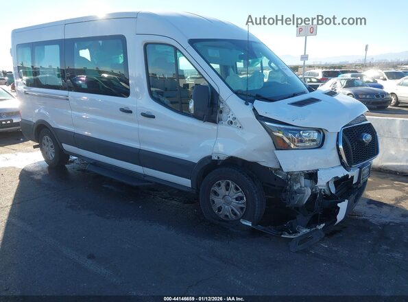 1FBAX2CG3PKB43791 2023 FORD PASSENGER White Передня права чверть
