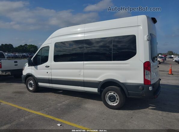 1FBAX2X8XLKB23891 2020 FORD PASSENGER Белый 