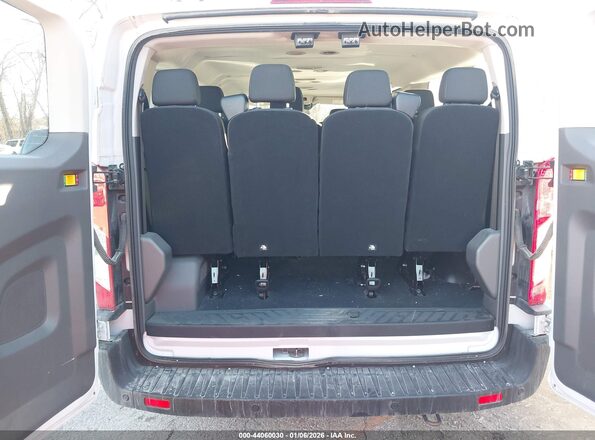 1FBAX2Y80RKA80878 2024 FORD PASSENGER Белый 