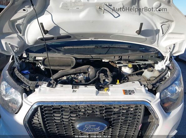 1FBAX2Y80RKA80878 2024 FORD PASSENGER Белый Вид сзади