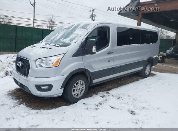 1FBAX2Y83MKA15466 2021 FORD PASSENGER White Передня ліва чверть