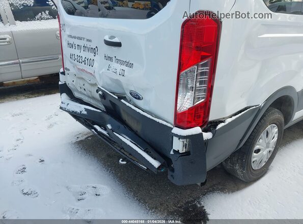 1FBAX2Y83NKA59159 2022 FORD PASSENGER White Vista frontal