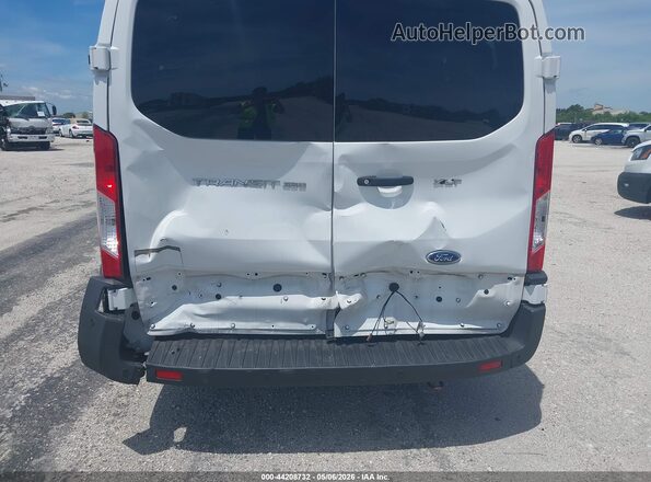 1FBAX2Y84NKA04462 2022 FORD PASSENGER Белый Вид спереди
