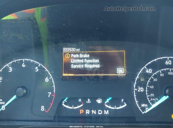 1FBAX2Y84NKA04462 2022 FORD PASSENGER Белый 