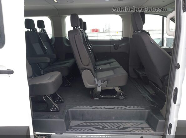 1FBAX2Y85RKA74025 2024 FORD PASSENGER Белый Вид наклейки с VIN-кодом