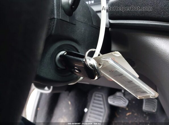1FBAX2YG8RKA28387 2024 FORD PASSENGER Белый Вид панели приборов
