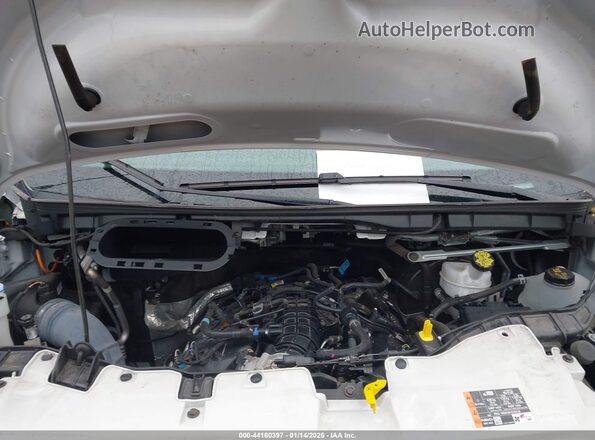 1FBAX2YG8RKA28387 2024 FORD PASSENGER Белый Вид сзади