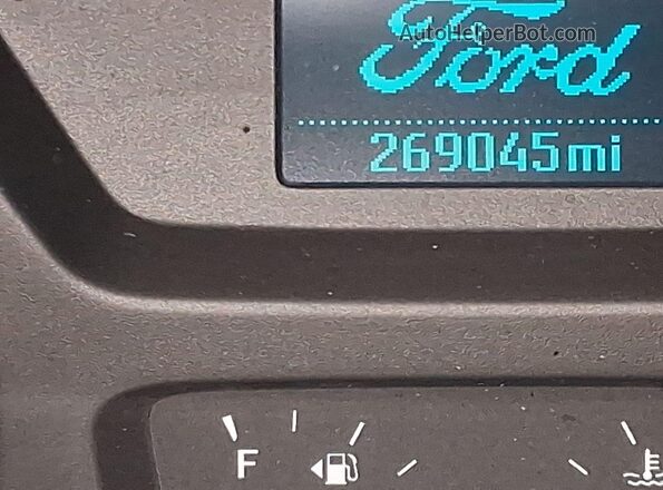 1FBZX2ZM7HKA46899 2017 FORD TRANSIT-350  Вид салона спереди