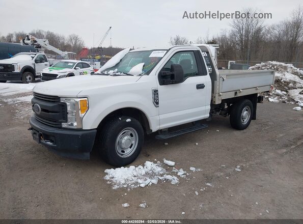 1FDBF2A67HEC81729 2017 FORD F-250 Белый Передняя левая четверть