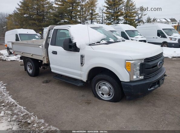 1FDBF2A67HEC81729 2017 FORD F-250 Белый Передняя правая четверть