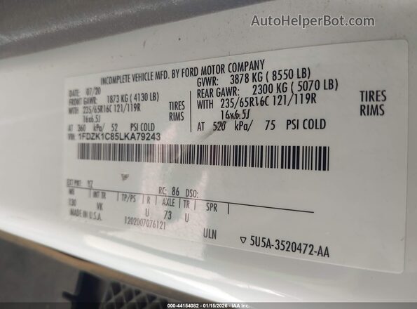 1FDZK1C85LKA79243 2020 FORD PASSENGER Белый Вид подкапотного пространства