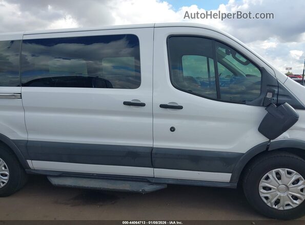 1FDZK1YM1JKA99539 2018 FORD TRANSIT-150 White Vista interior trasera