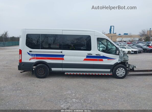 1FDZX2CM4KKB61127 2019 FORD TRANSIT-350 Белый Вид задней части салона