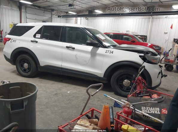 1FM5K8AB0MGA18845 2021 FORD POLICE INTERCEPTOR Белый Передняя правая четверть