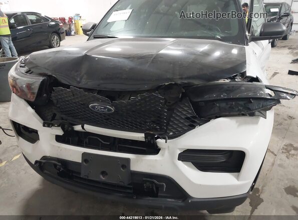 1FM5K8AB0MGA18845 2021 FORD POLICE INTERCEPTOR Белый Вид спереди