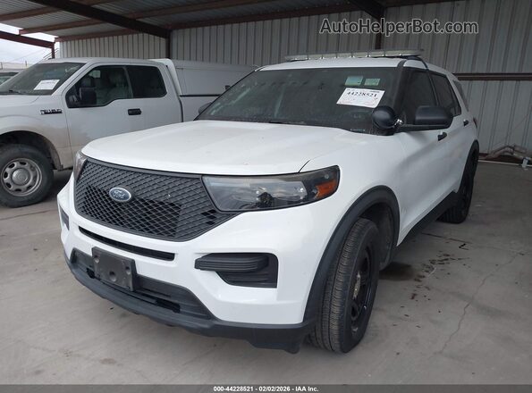 1FM5K8AB2LGD08213 2020 FORD POLICE INTERCEPTOR Белый Передняя левая четверть