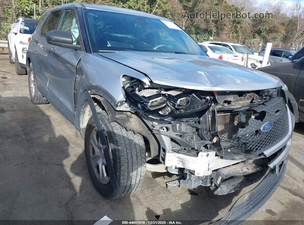 1FM5K8AB7LGA72299 2020 FORD POLICE INTERCEPTOR Silver Widok z przodu
