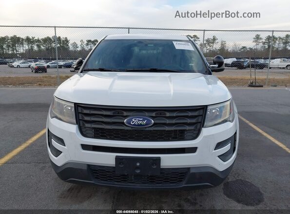 1FM5K8AR0JGC75948 2018 FORD POLICE INTERCEPTOR White Вид спереду