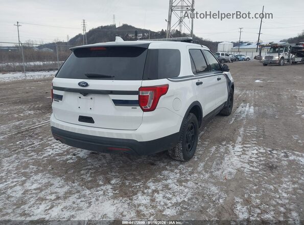 1FM5K8AR2GGC73207 2016 FORD UTILITY POLICE INTERCEPTOR White Tył prawy