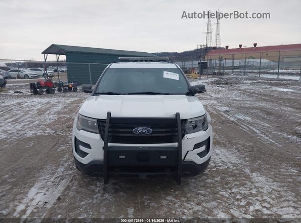 1FM5K8AR2GGC73207 2016 FORD UTILITY POLICE INTERCEPTOR White Widok zestawu wskaźników