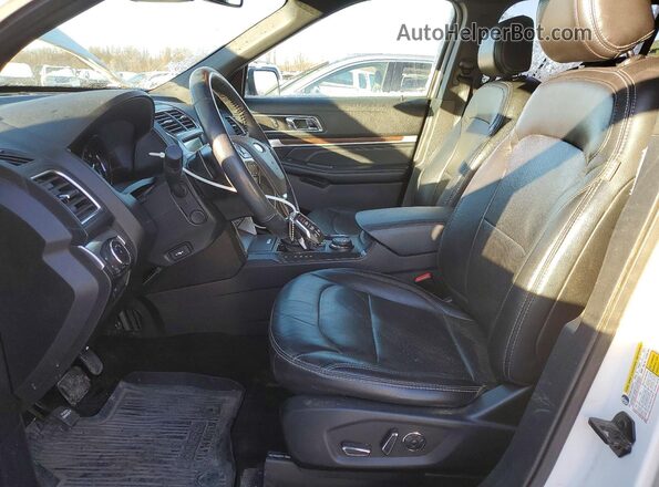 1FM5K8F82HGE20952 2017 FORD FORD EXPLORER Белый Вид салона спереди