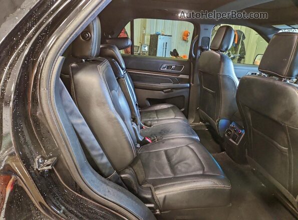 1FM5K8F83JGC85843 2018 FORD FORD EXPLORER Черный Вид задней части салона